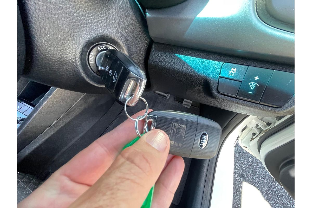 2018 Kia Rio S YB
