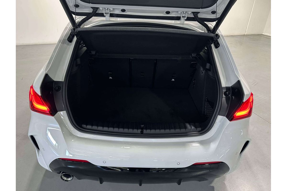 2023 BMW 1 Series 118i M Sport F40