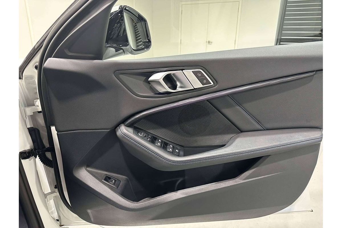 2023 BMW 1 Series 118i M Sport F40