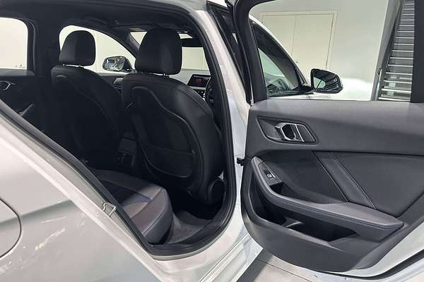 2023 BMW 1 Series 118i M Sport F40