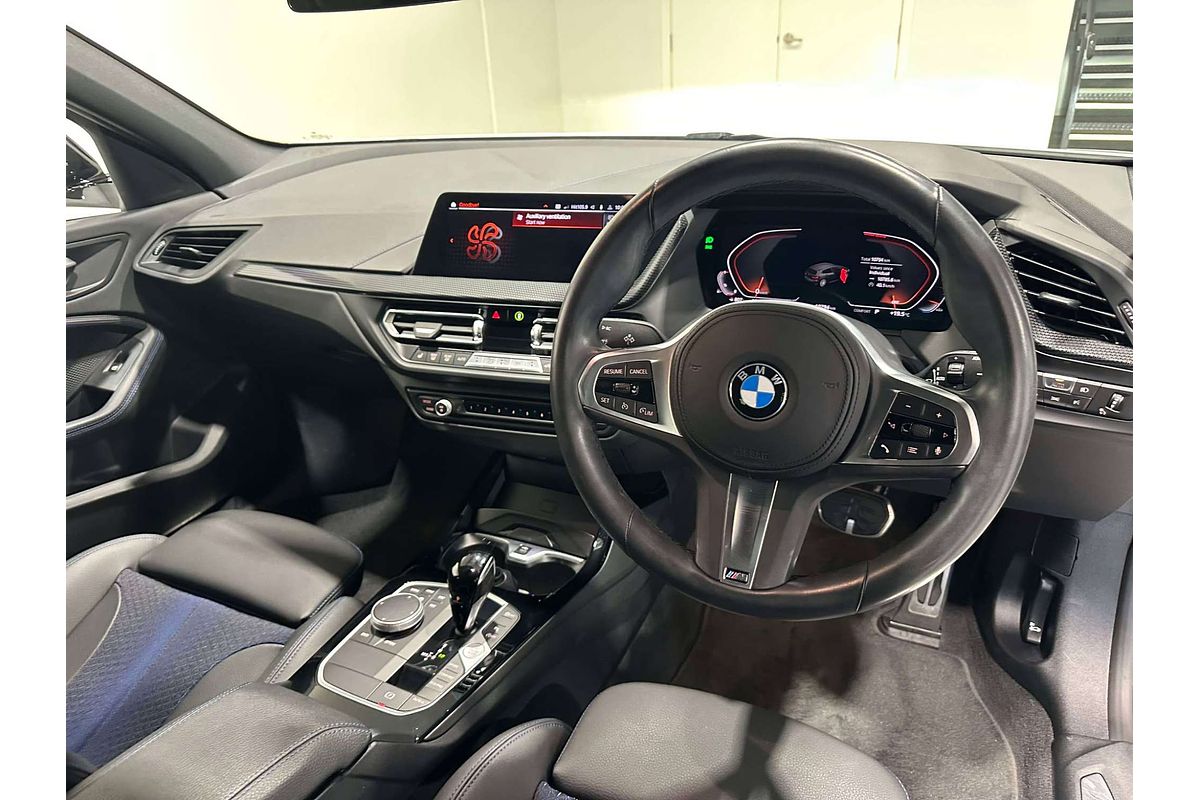 2023 BMW 1 Series 118i M Sport F40