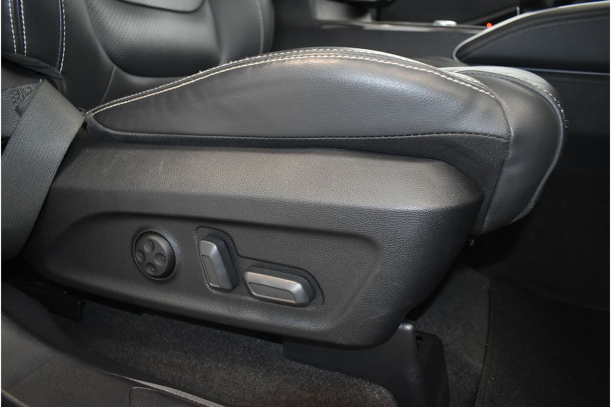 2021 LDV D90 Executive SV9A