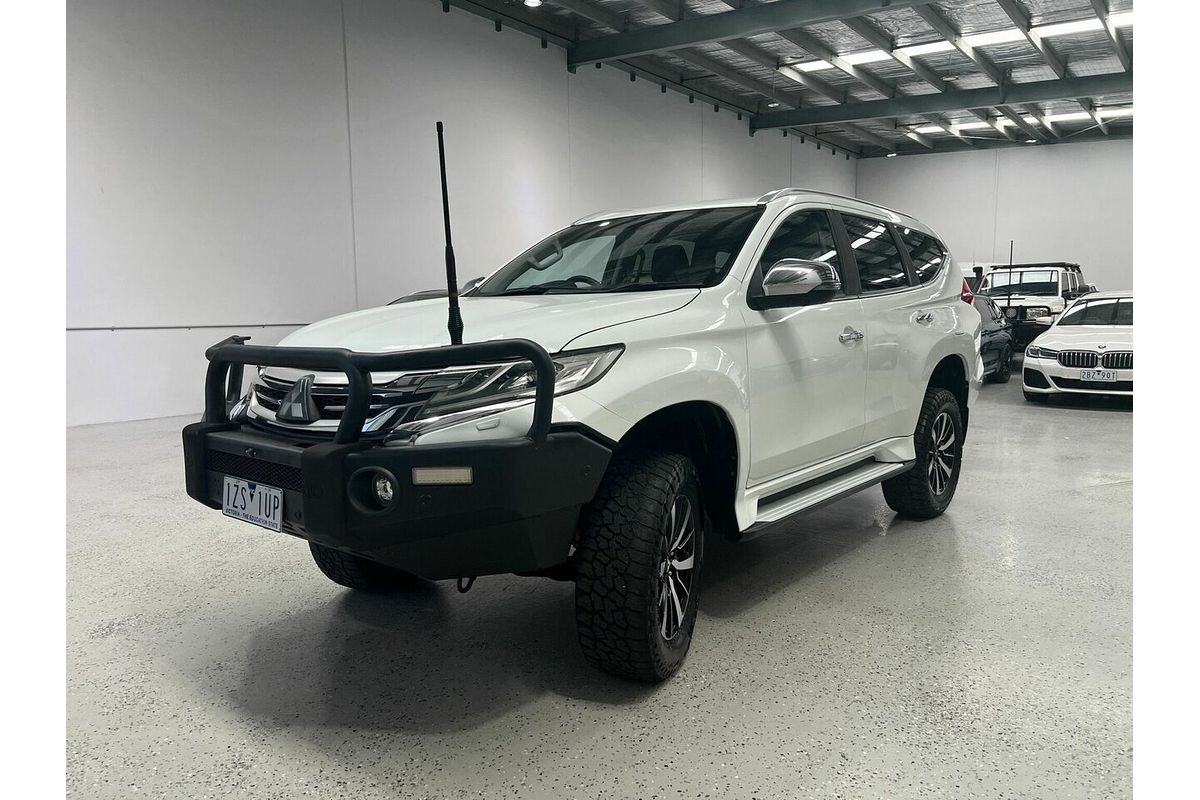 2017 Mitsubishi Pajero Sport Exceed QE
