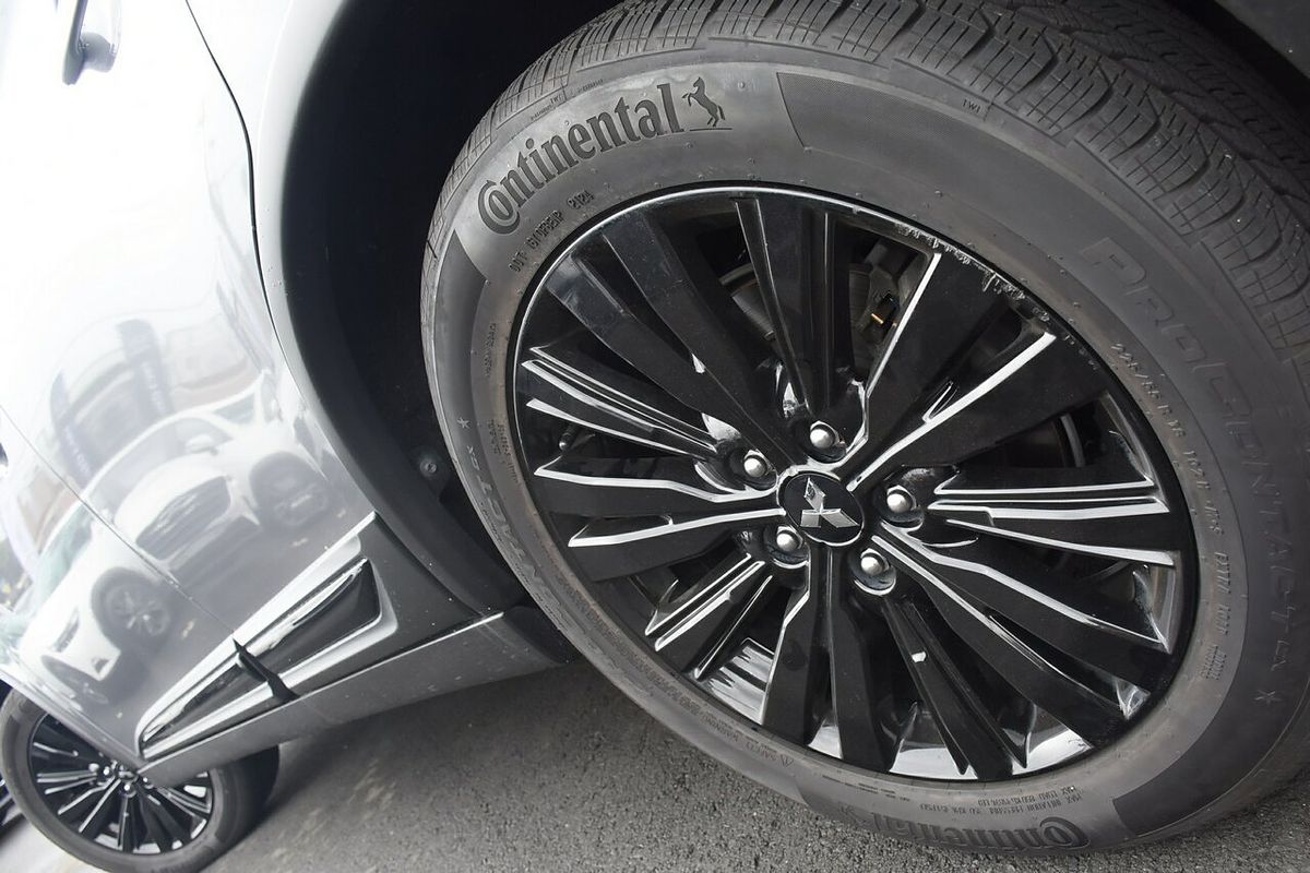 2021 Mitsubishi Outlander Black Edition ZL