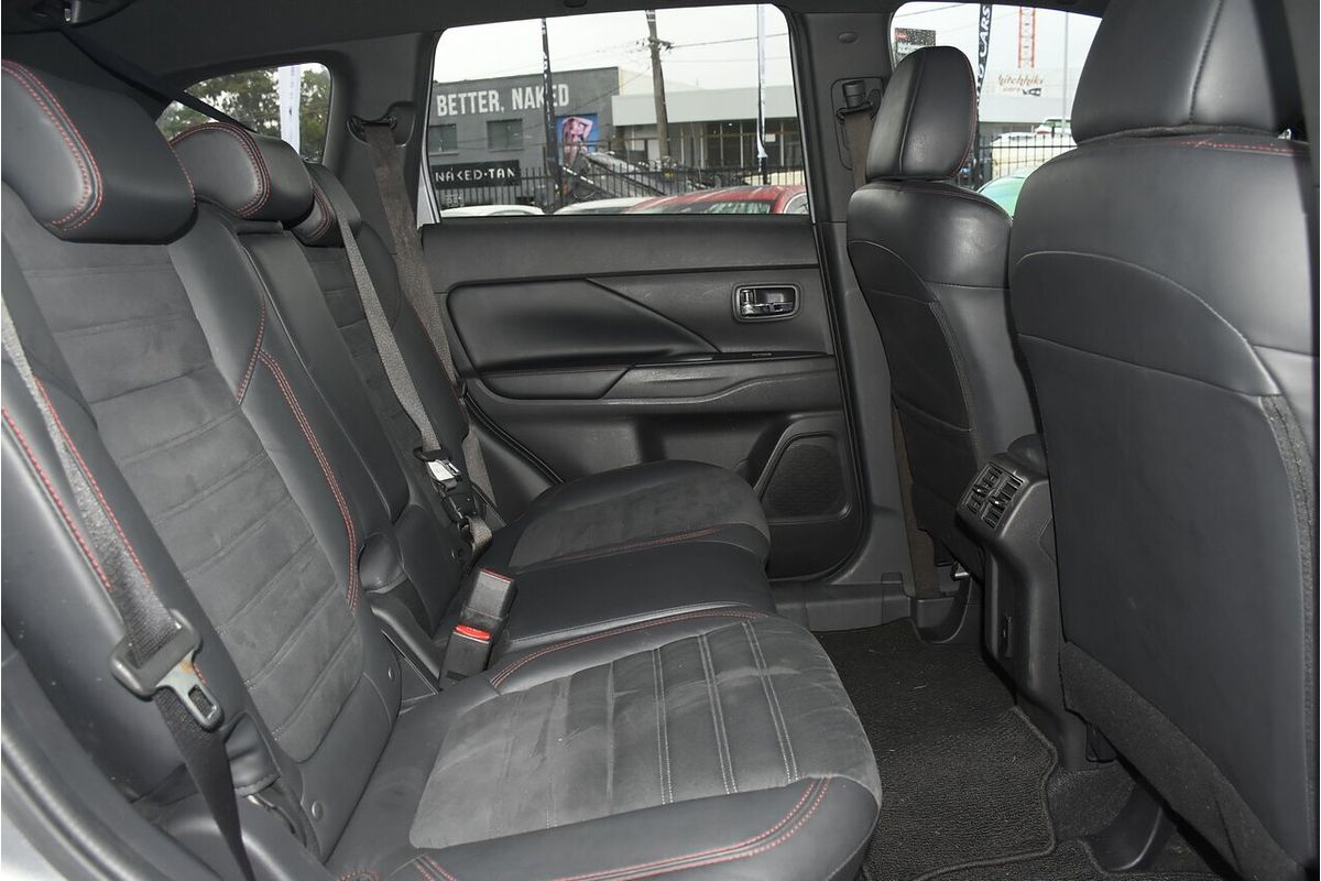 2021 Mitsubishi Outlander Black Edition ZL