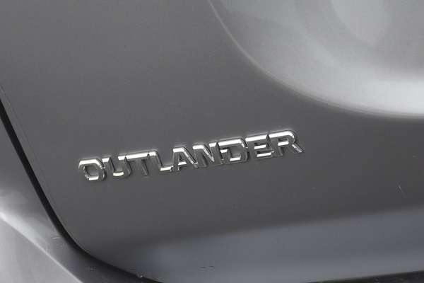 2021 Mitsubishi Outlander Black Edition ZL
