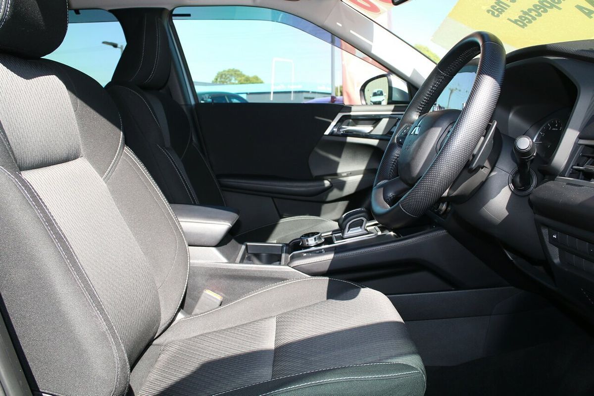2021 Mitsubishi Outlander LS ZM