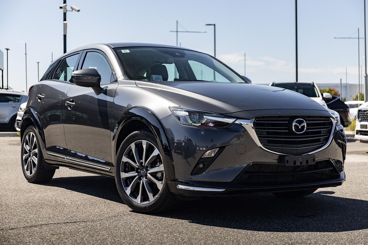 2022 Mazda CX-3 sTouring DK