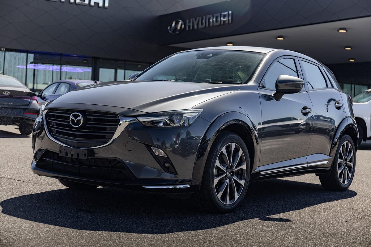 2022 Mazda CX-3 sTouring DK