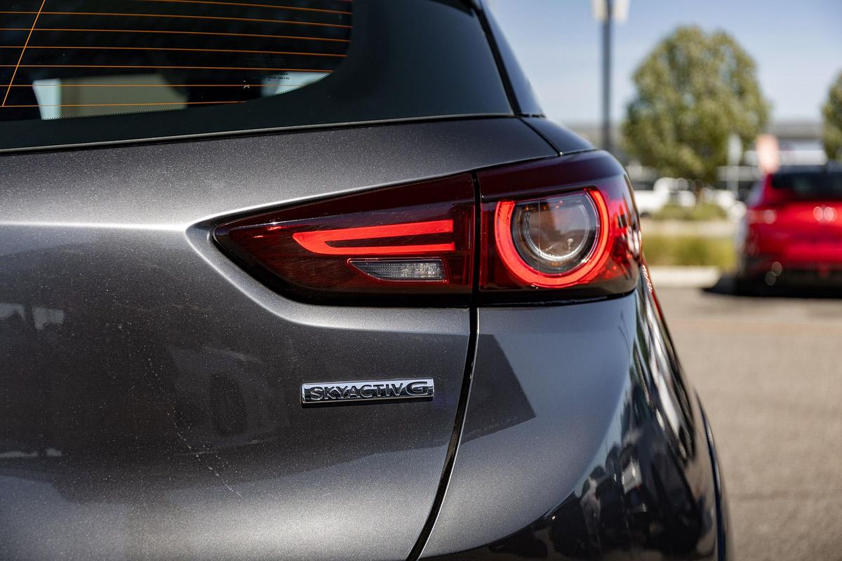 2022 Mazda CX-3 sTouring DK
