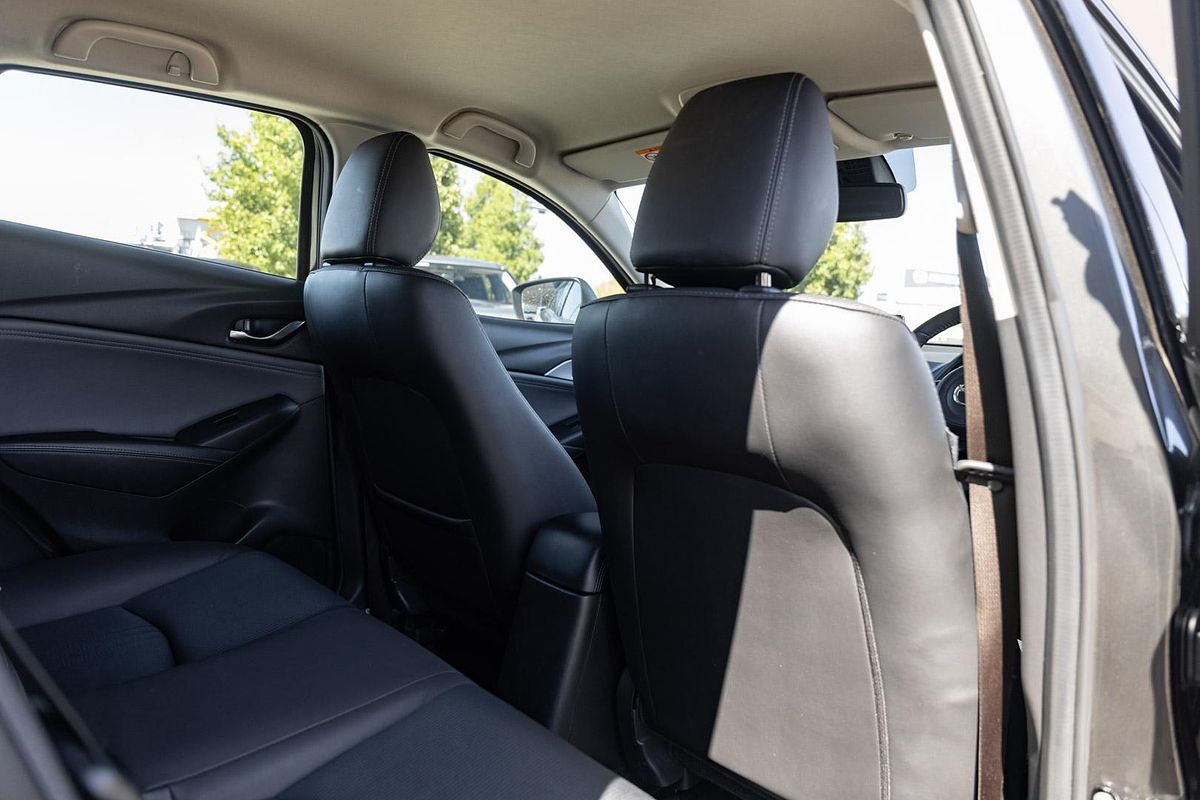 2022 Mazda CX-3 sTouring DK