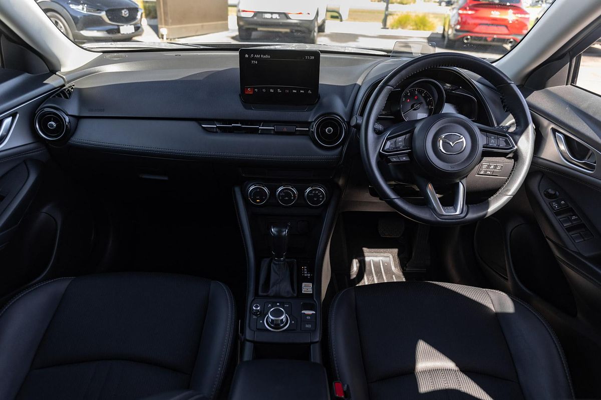 2022 Mazda CX-3 sTouring DK