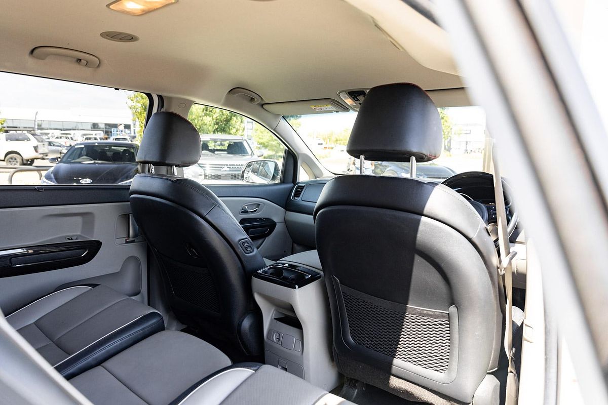 2019 Kia Carnival Platinum YP