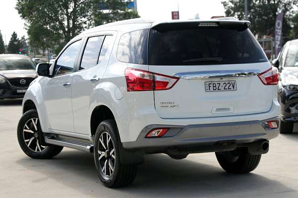 2020 Isuzu MU-X LS-T
