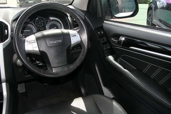 2020 Isuzu MU-X LS-T