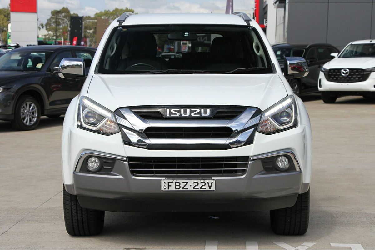 2020 Isuzu MU-X LS-T