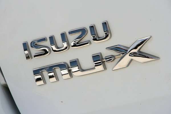 2020 Isuzu MU-X LS-T