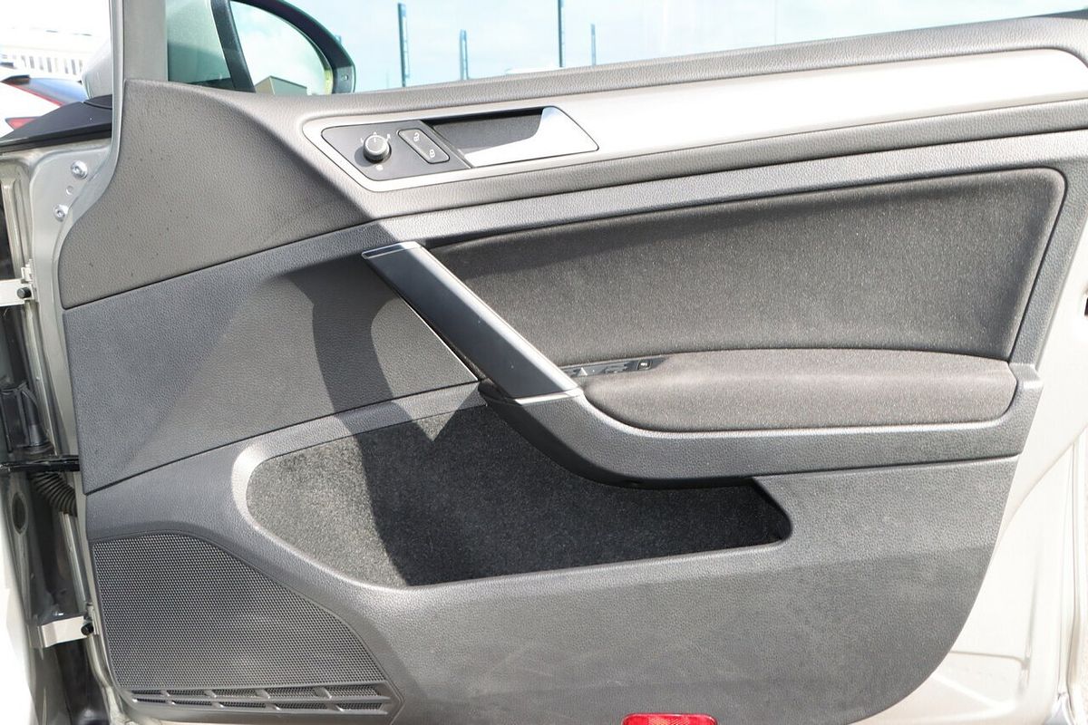 2016 Volkswagen Golf 92TSI Comfortline 7
