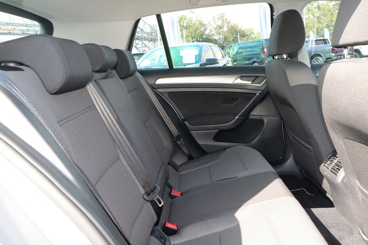 2016 Volkswagen Golf 92TSI Comfortline 7