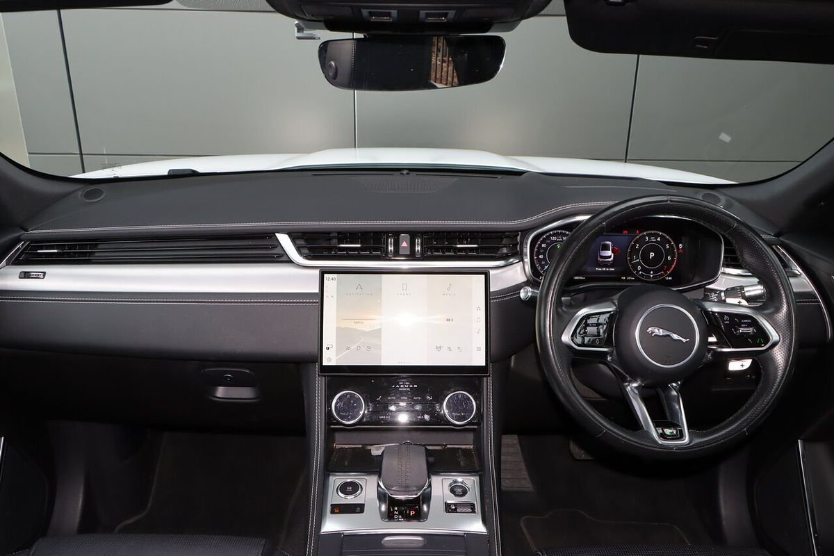 2021 Jaguar F-PACE P250 R-Dynamic S X761