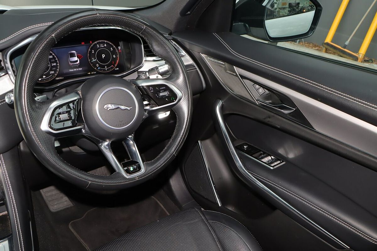 2021 Jaguar F-PACE P250 R-Dynamic S X761