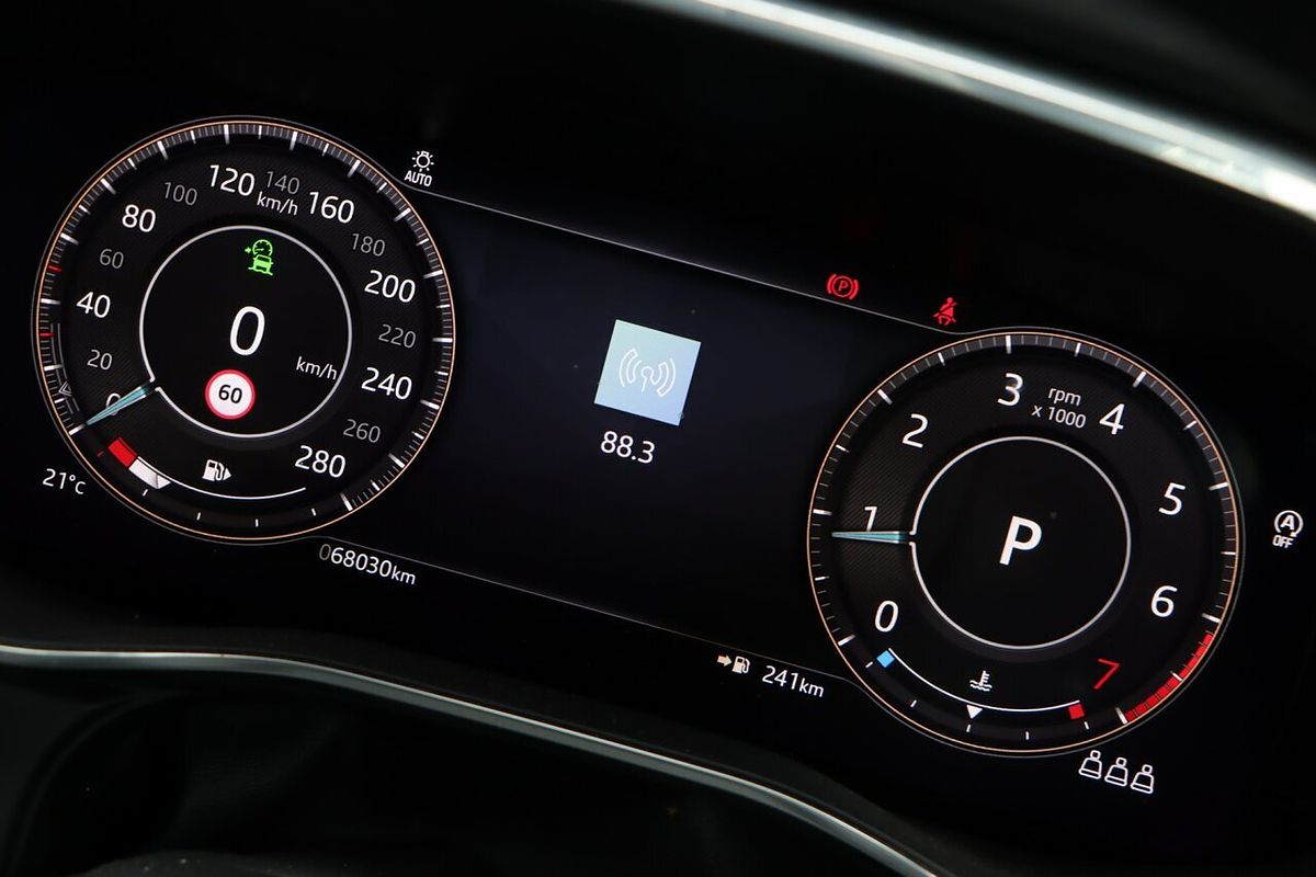 2021 Jaguar F-PACE P250 R-Dynamic S X761