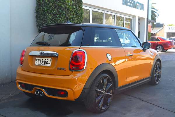 2014 MINI Hatch Cooper F55