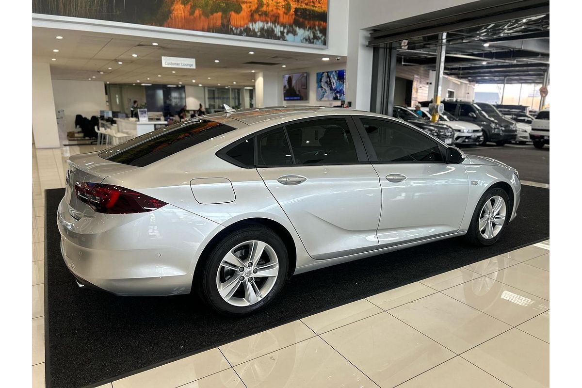 2020 Holden Commodore LT ZB