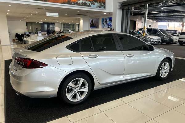 2020 Holden Commodore LT ZB