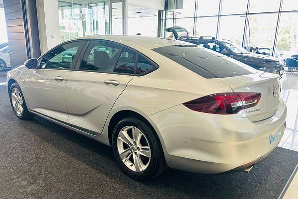 2020 Holden Commodore LT ZB