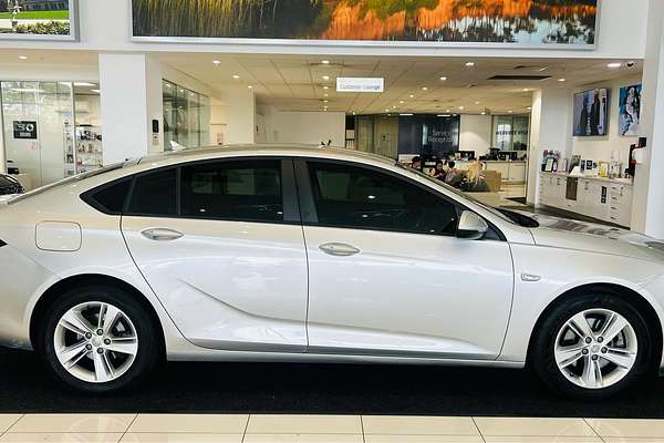 2020 Holden Commodore LT ZB