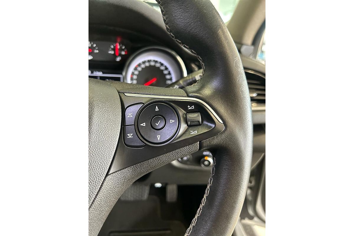 2020 Holden Commodore LT ZB