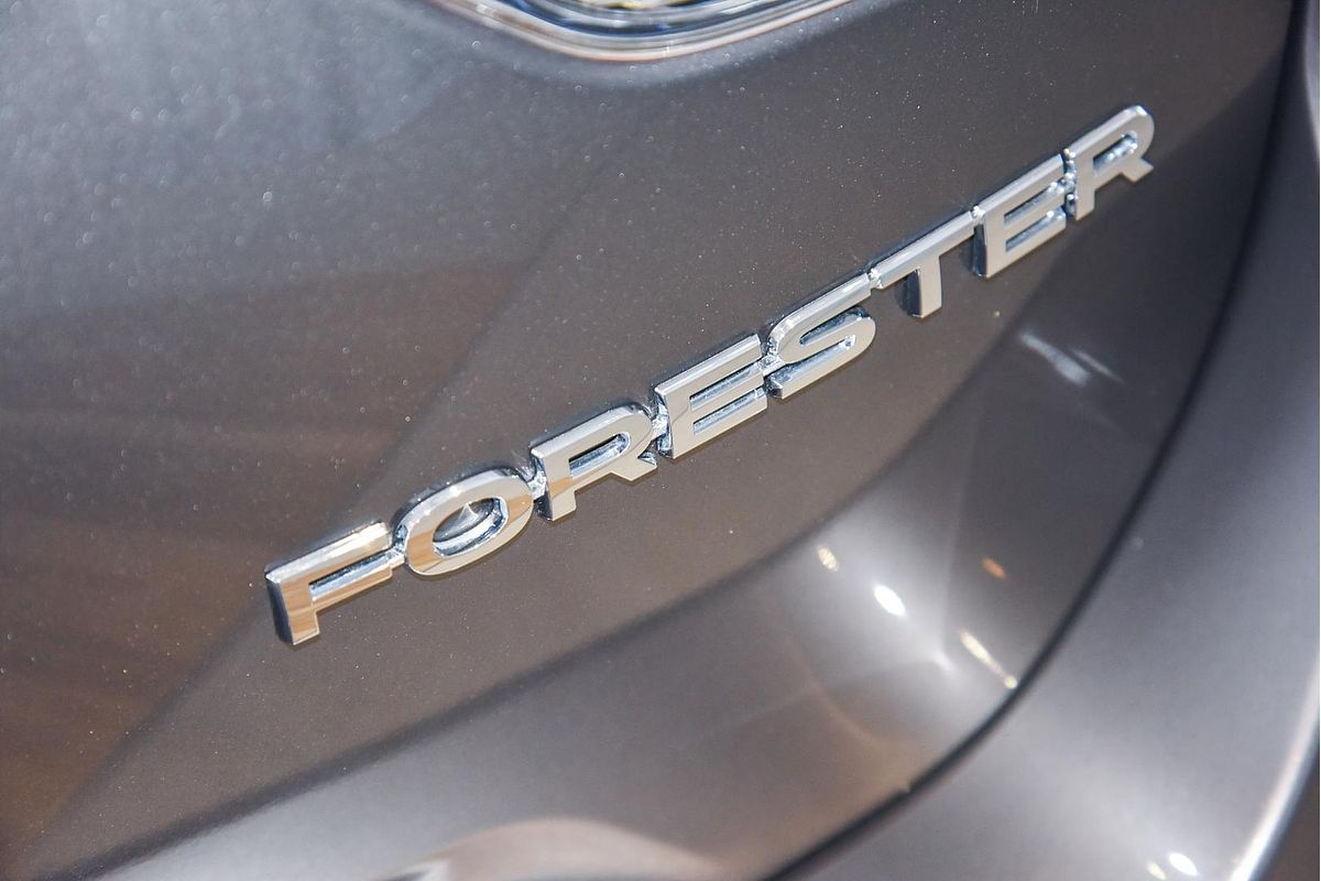 2024 Subaru Forester 2.5i-S S5