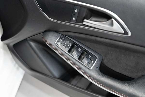 2014 Mercedes-Benz A-Class A250 Sport W176