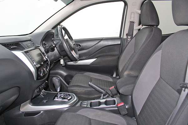 2021 Nissan Navara ST D23 4X4
