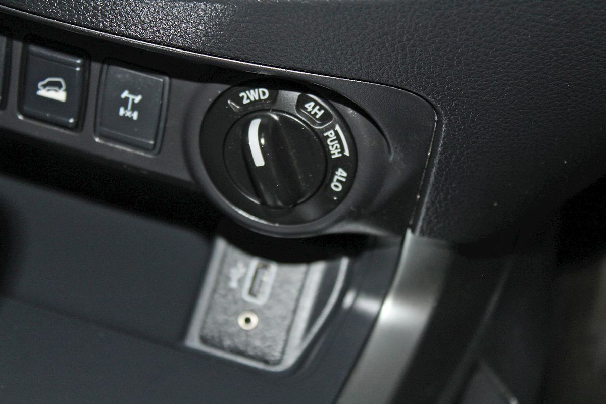 2021 Nissan Navara ST D23 4X4