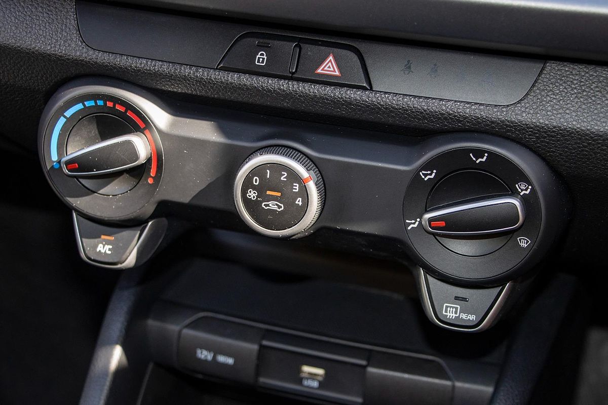 2021 Kia Rio S YB