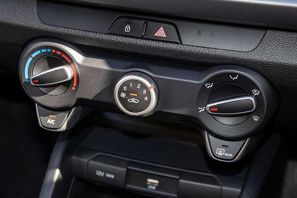 2021 Kia Rio S YB