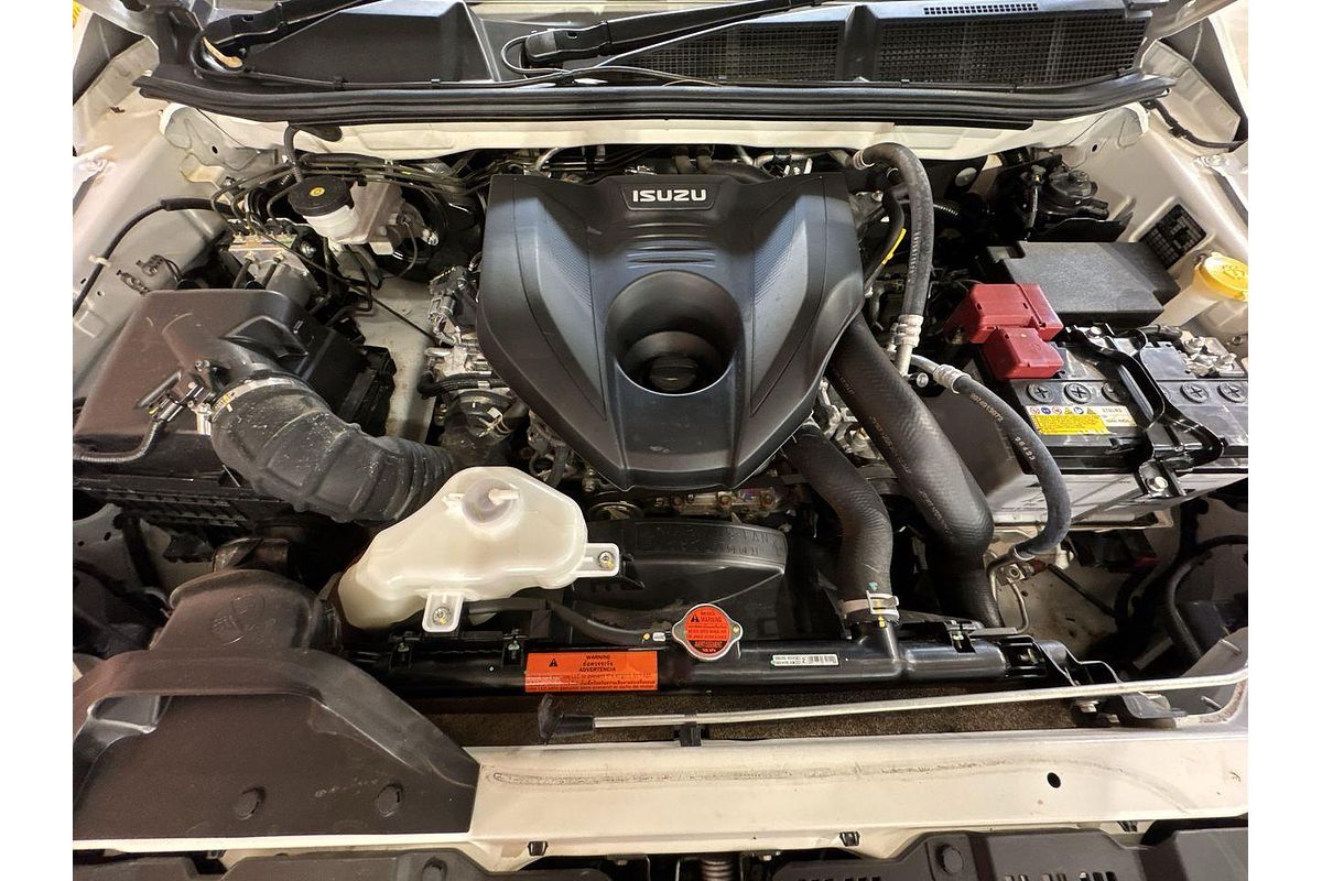 2023 Isuzu MU-X LS-T