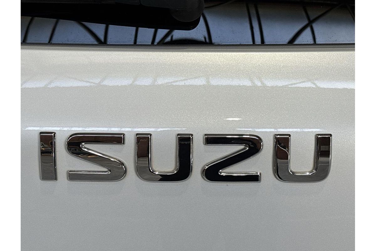 2023 Isuzu MU-X LS-T