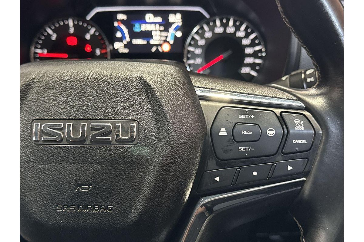 2023 Isuzu MU-X LS-T