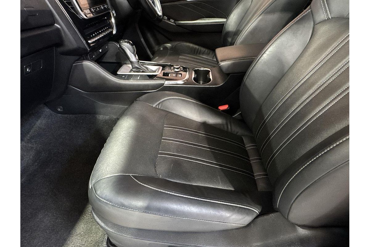 2023 Isuzu MU-X LS-T