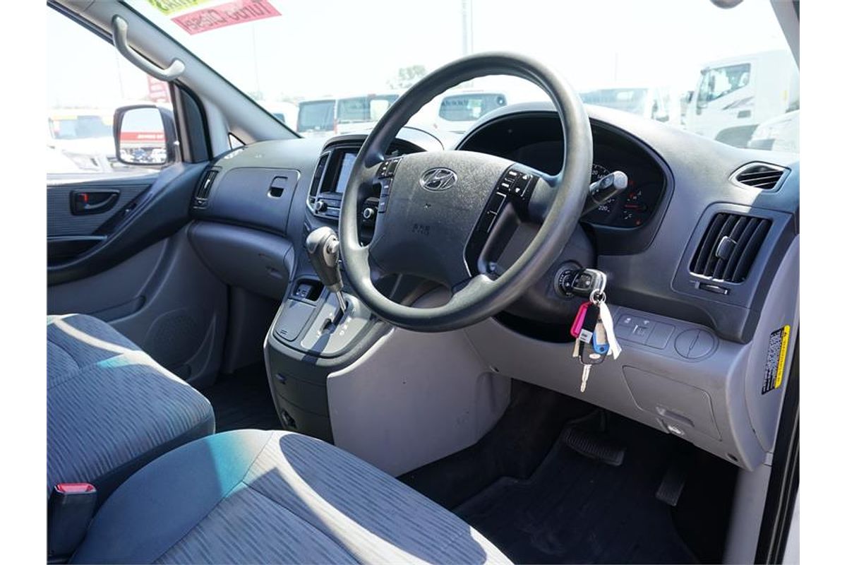 2017 Hyundai iLoad TQ3-V Series II