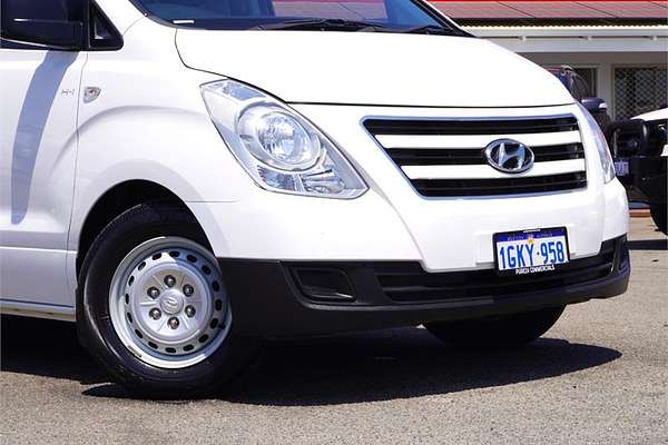 2017 Hyundai iLoad TQ3-V Series II