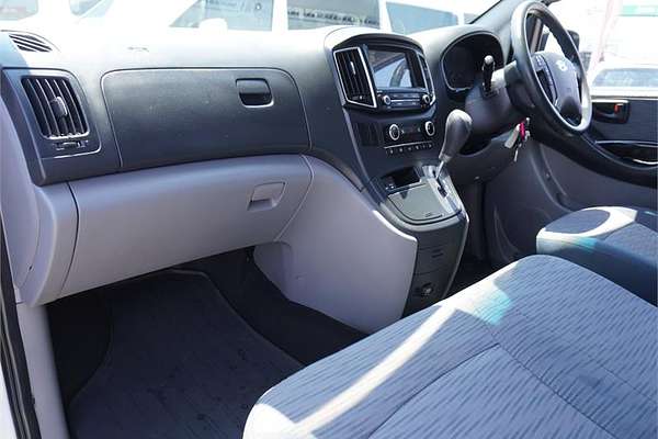 2017 Hyundai iLoad TQ3-V Series II