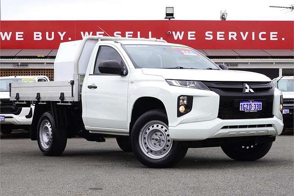 2019 Mitsubishi Triton GLX MR 4X4
