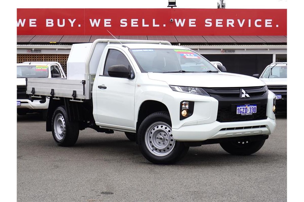 2019 Mitsubishi Triton GLX MR 4X4