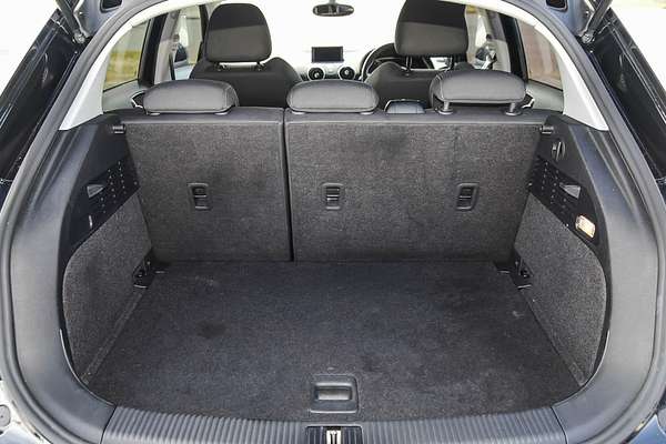 2013 Audi A1 Ambition 8X