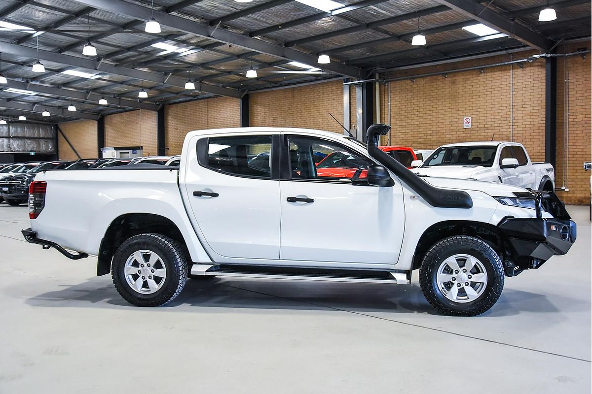 2018 Mitsubishi Triton GLX+ MR 4X4