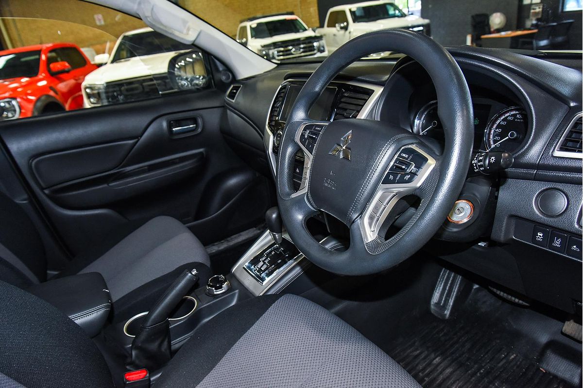 2018 Mitsubishi Triton GLX+ MR 4X4